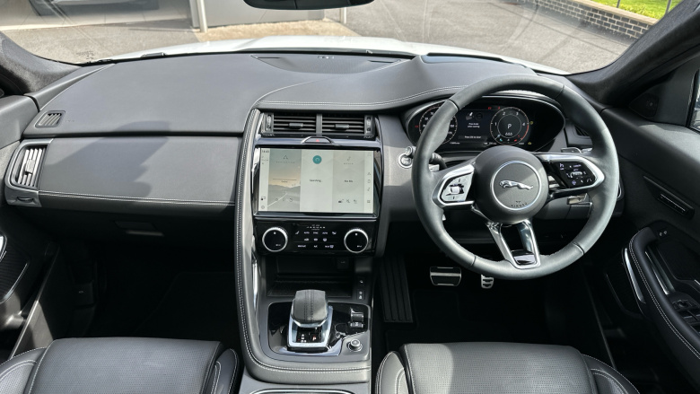 Jaguar E-Pace 2.0 D200 R-Dynamic HSE Black 5dr Auto Diesel Estate